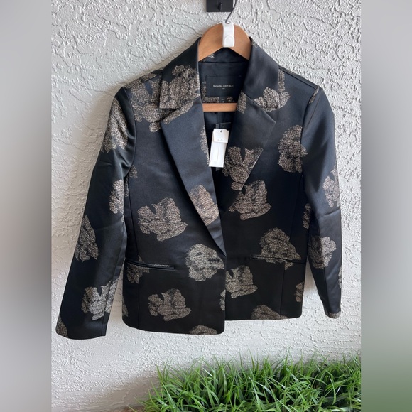 Banana republic women’s suit - Picture 2 of 6